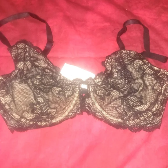 Calvin Klein | Intimates & Sleepwear | Calvin Klein New Black Lace Sexy Bra  32d 32 D Never Worn 68 | Poshmark